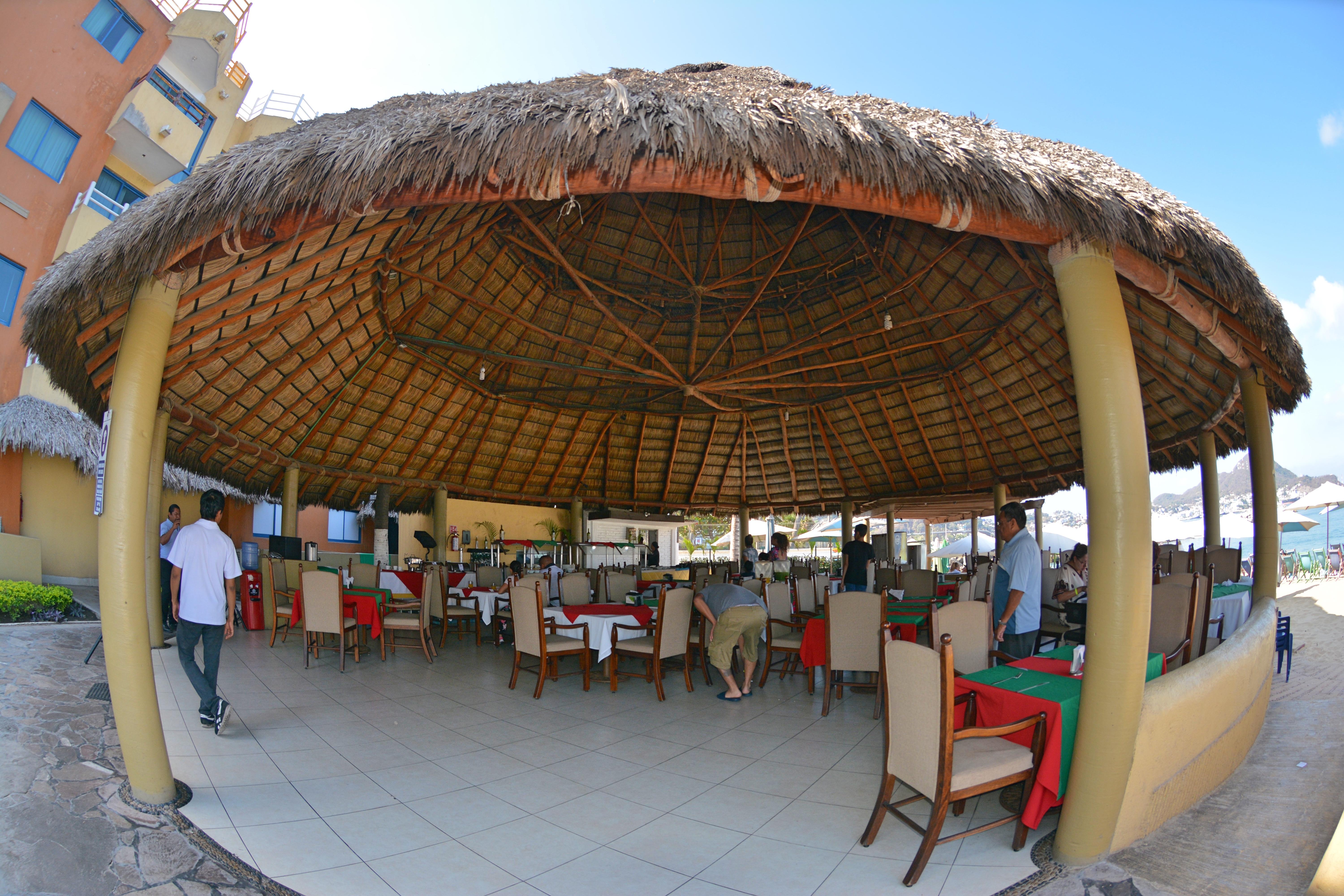 Hotel Marina Puerto Dorado - Todo Incluido マンサニージョ エクステリア 写真
