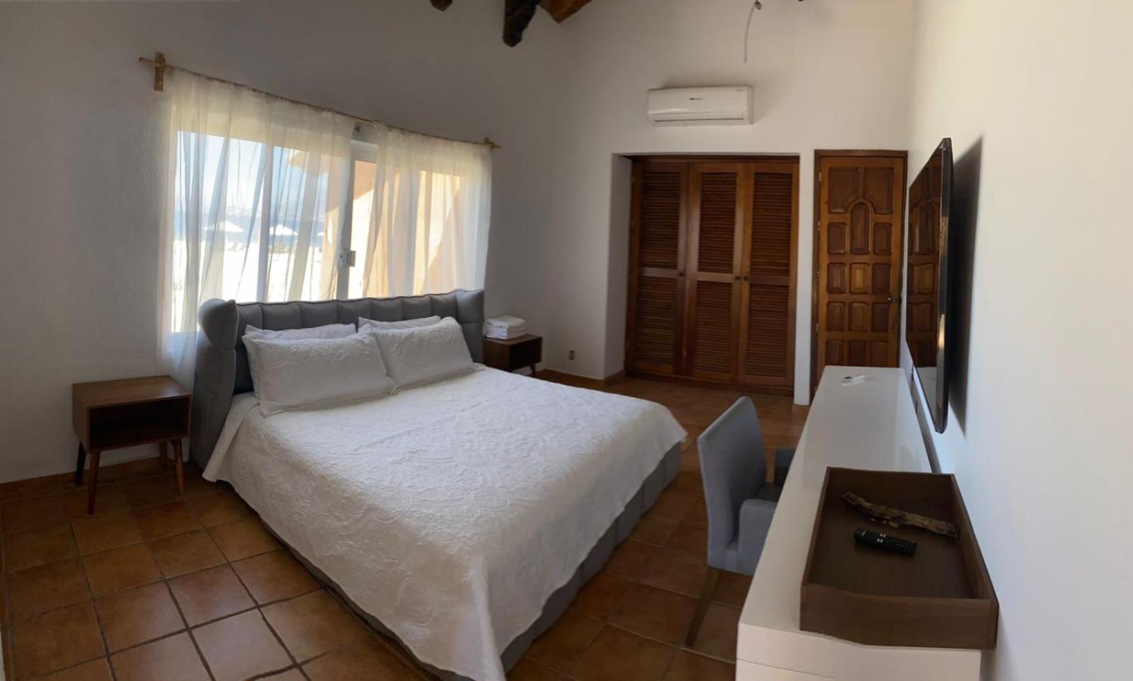 Hotel Marina Puerto Dorado - Todo Incluido マンサニージョ エクステリア 写真